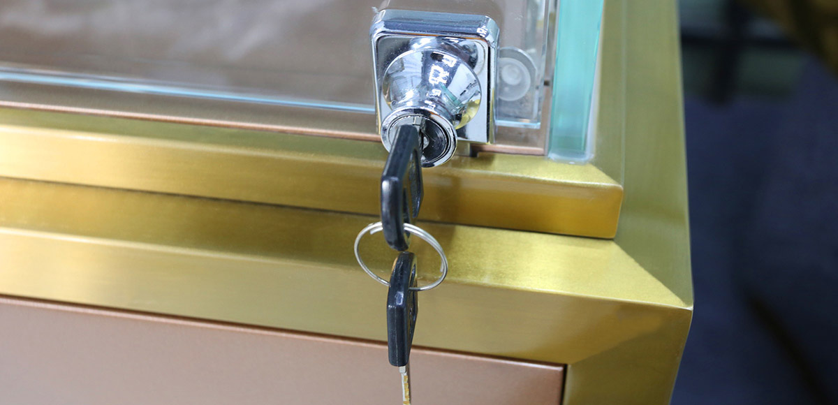 GLOD DESIGN TALL Watch showcase DISPLAY CABINET