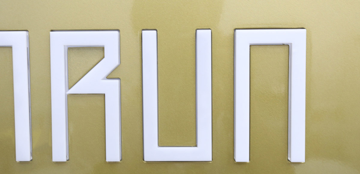 Watch STORE FURNITURE DESIGN