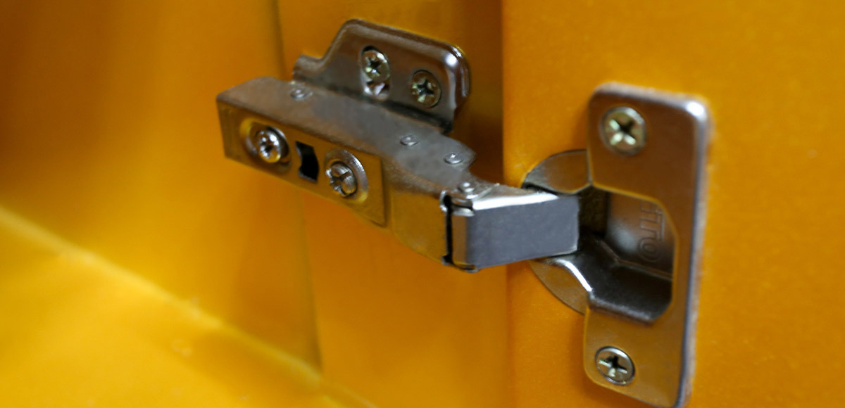 curved wooden jewelry showcase