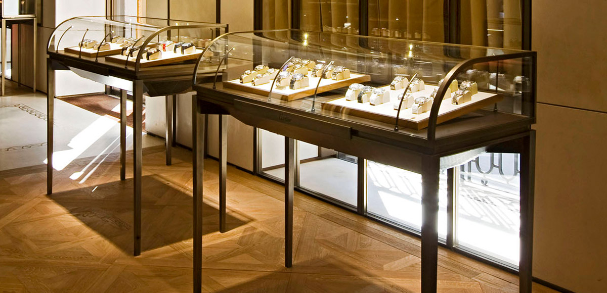 jewellery showcase